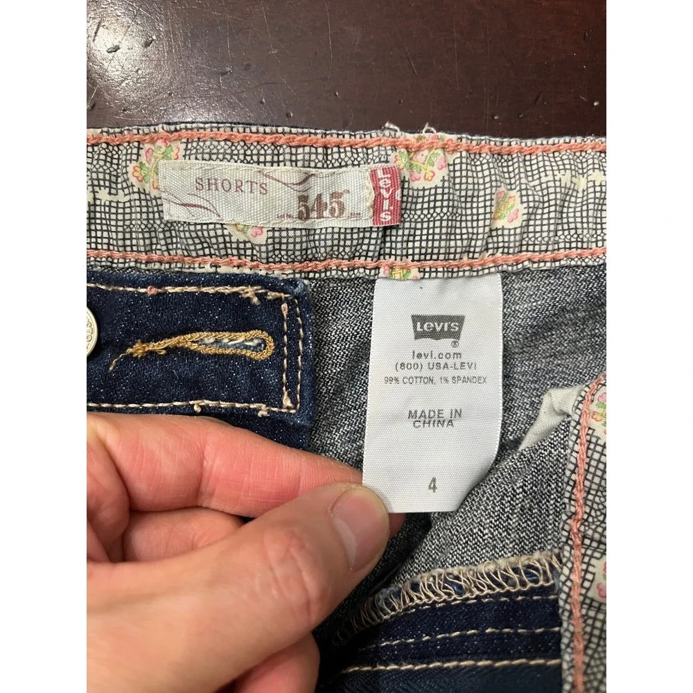 Levi's 515 Women's Dark Wash Denim Shorts Size 4 High Rise Cuffed Casual - Picture 4 of 10